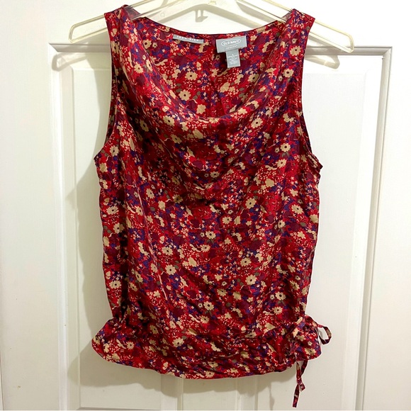 Old Navy Tops - Women OLD NAVY SILK FLORAL SLEEVELESS BLOUSE SHIRT sz Small scoop neck burgundy